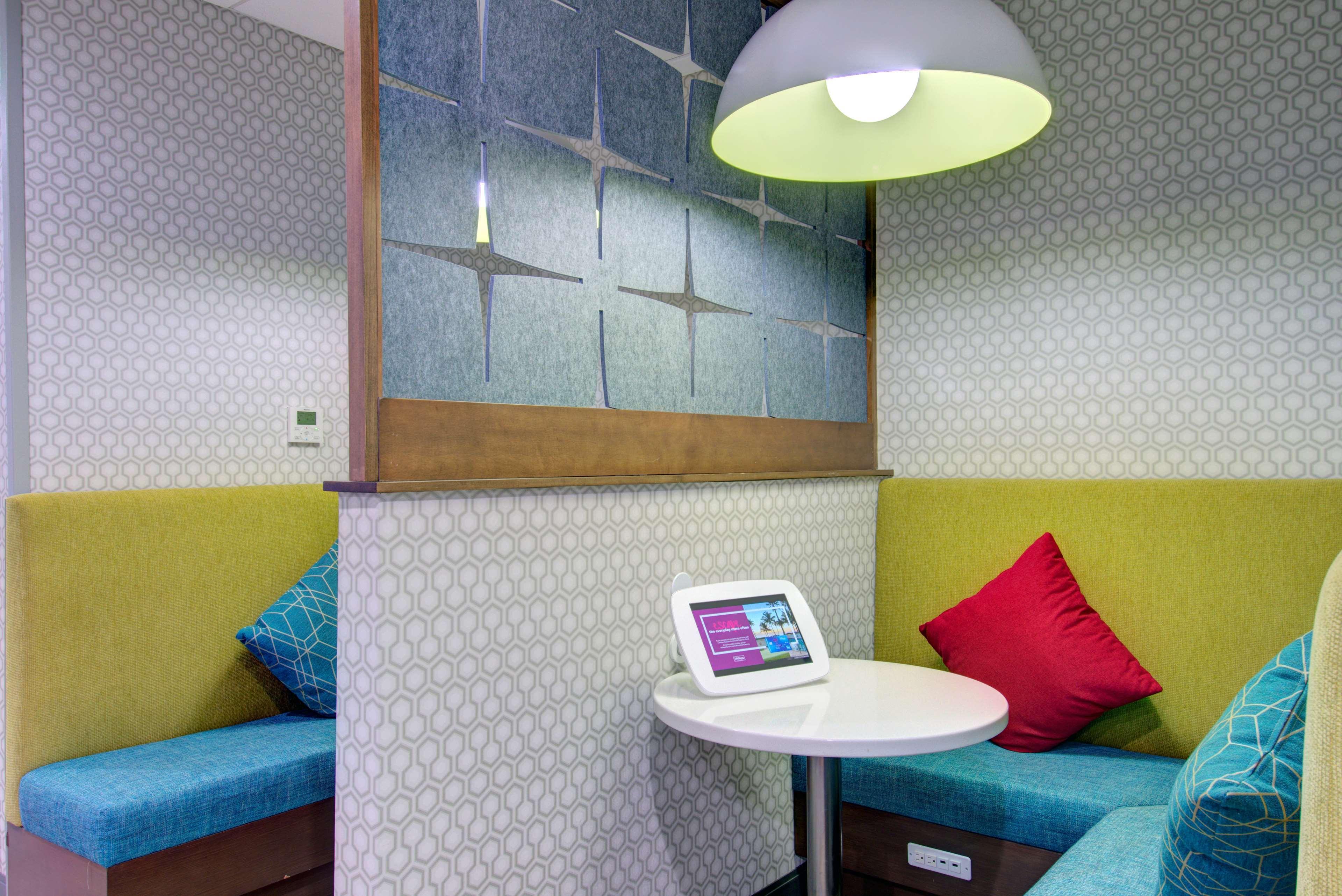 Hampton Inn & Suites Portland West Zewnętrze zdjęcie