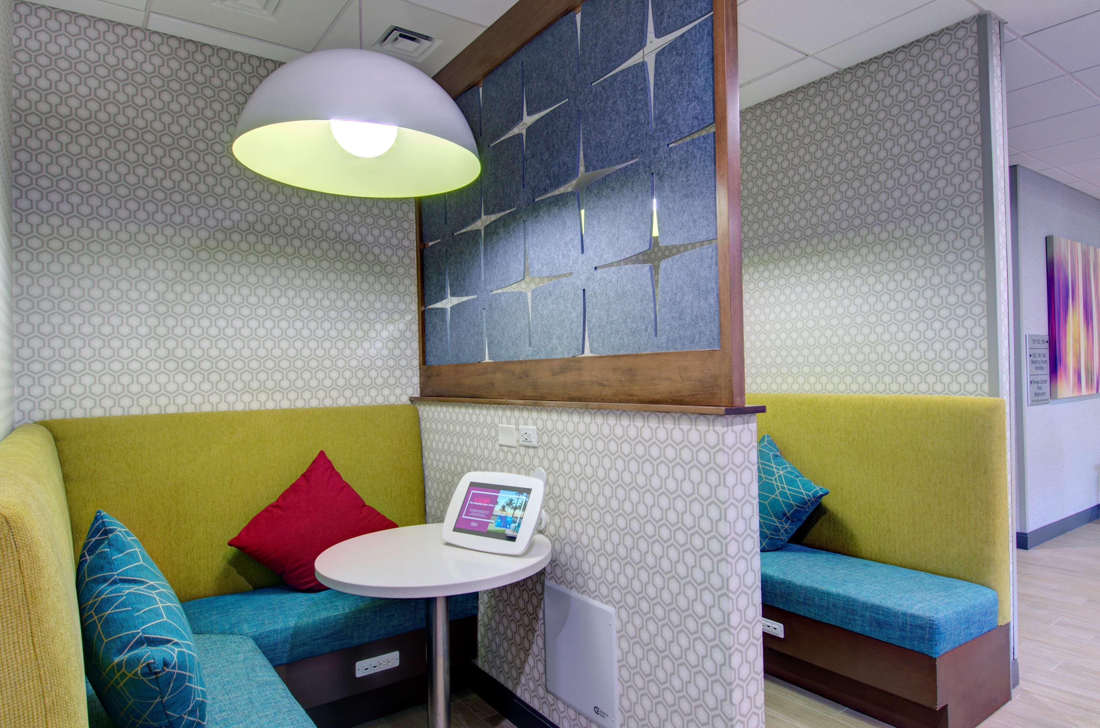 Hampton Inn & Suites Portland West Zewnętrze zdjęcie